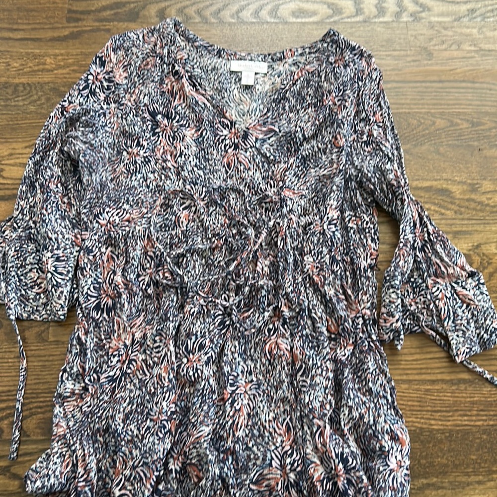 Motherhood Maternity size L top
